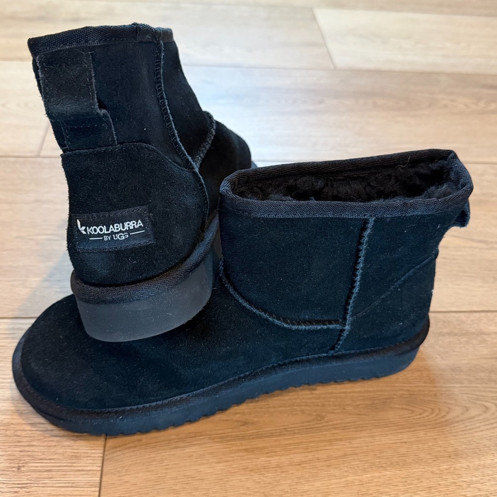 Koolaburra by UGG Women's Suede Mini Boots Koola Mini II Black Cozy Chic Luxury
